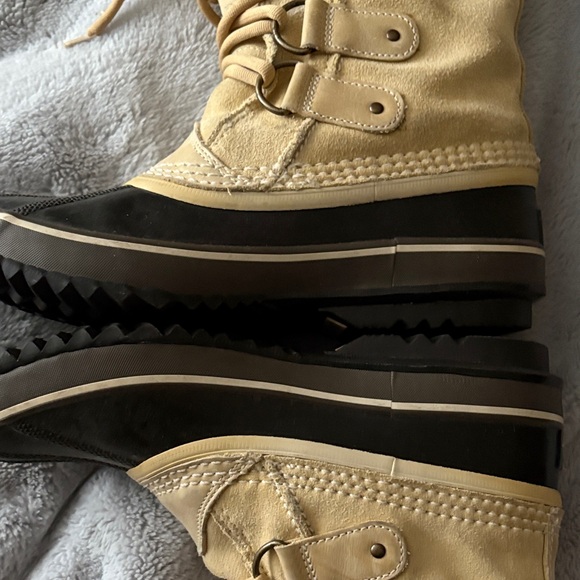 EUC Women’s Sorel Joan of Arctic Suede/Faux Fur Waterproof Boots size 8 - Picture 6 of 15